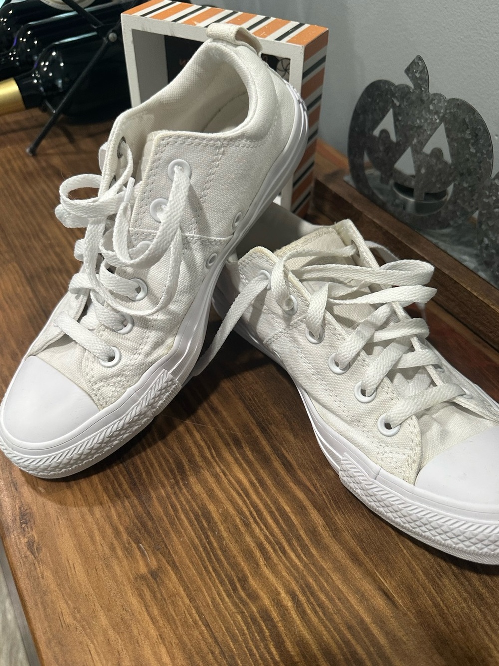 Converse Women’s White Canvas Sneakers